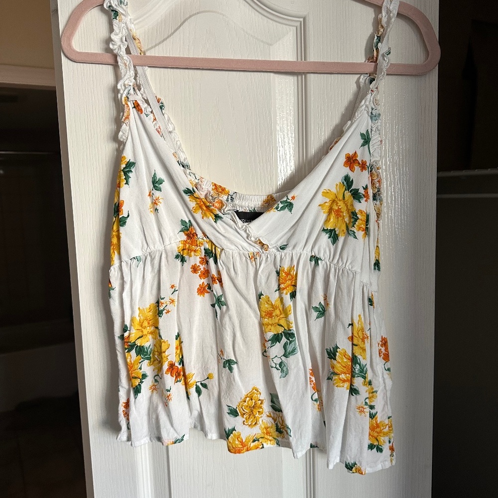 Mink Pink White Yellow Floral V neck Flowy crop Top Size L